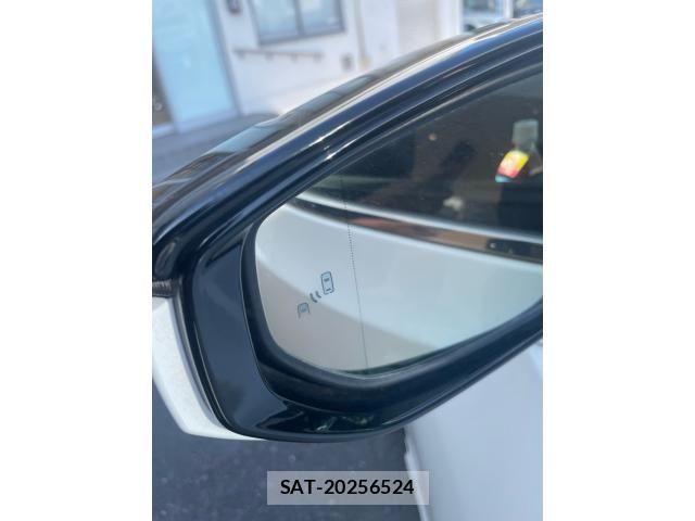 Lexus ES 2019-03 8371793-11