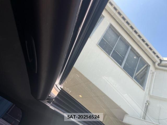 Lexus ES 2019-03 8371793-16