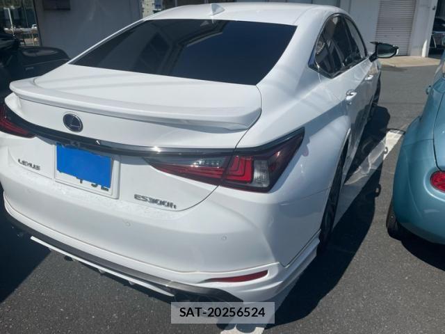 Lexus ES 2019-03 8371793-2
