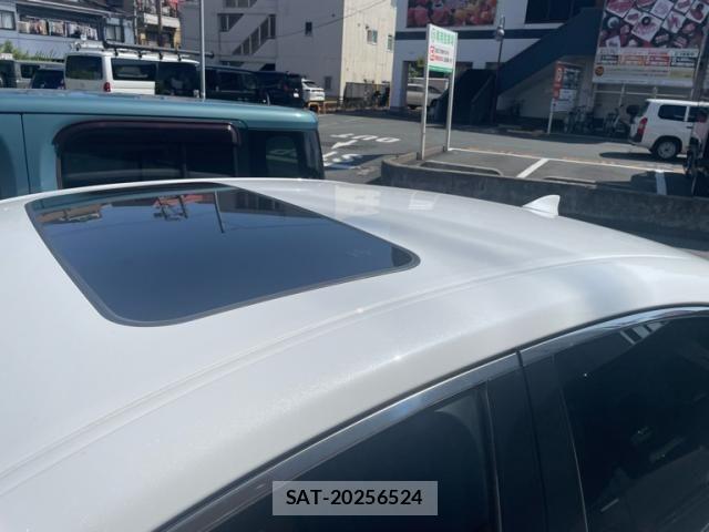 Lexus ES 2019-03 8371793-7