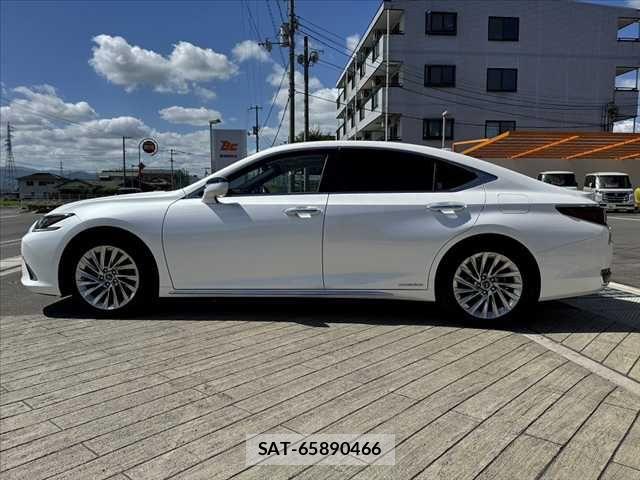 Lexus ES 2020-10 8371794-11
