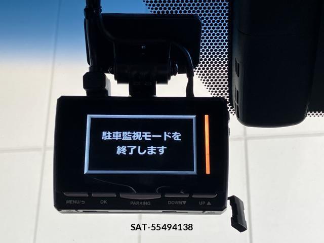 Lexus ES 2019-06 8413258-15