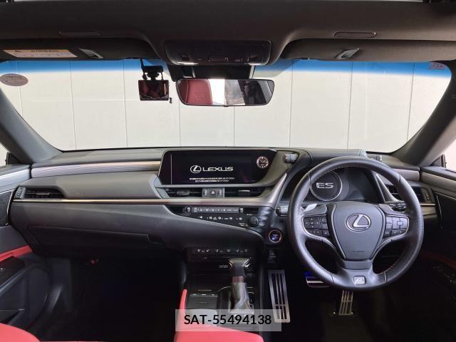 Lexus ES 2019-06 8413258-1