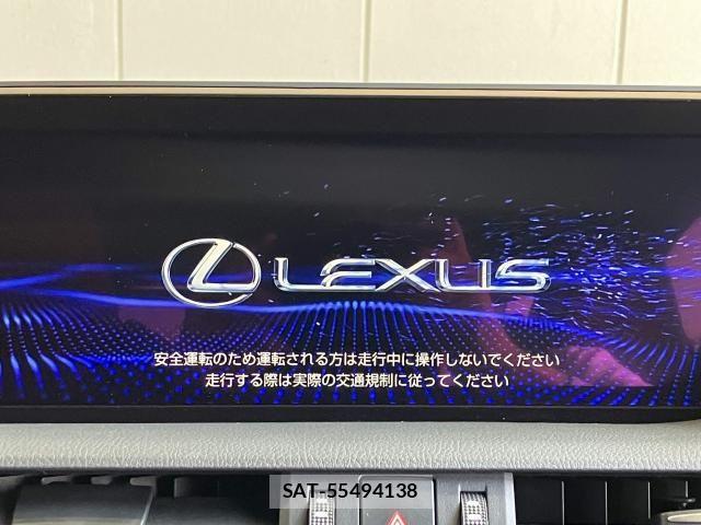 Lexus ES 2019-06 8413258-8