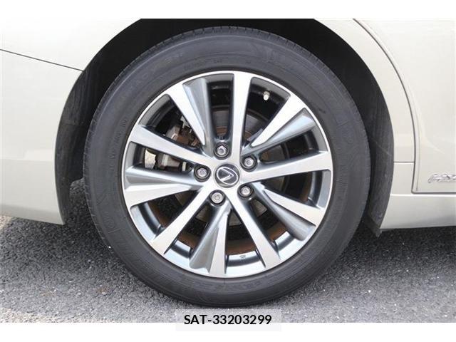 Lexus ES 2020-03 8525488-28