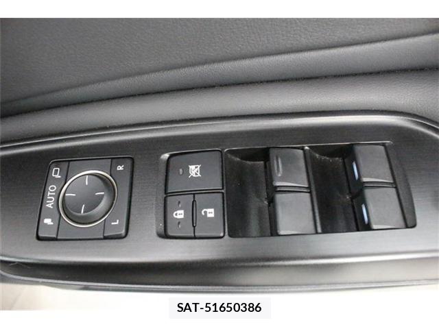 Lexus ES 2019-08 8562405-28
