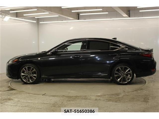 Lexus ES 2019-08 8562405-7