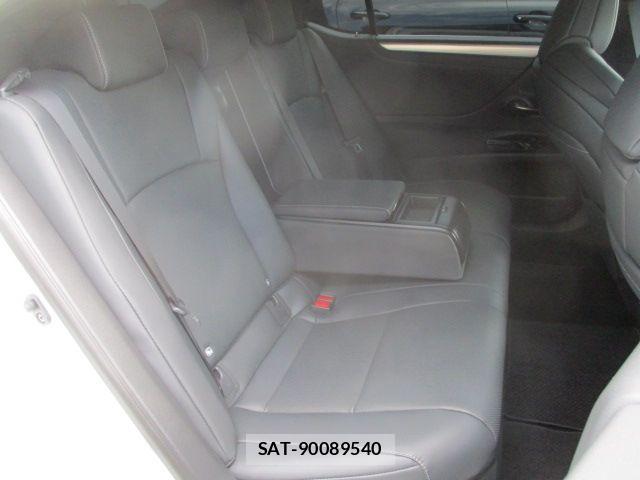 Lexus ES 2023-09 8562396-10
