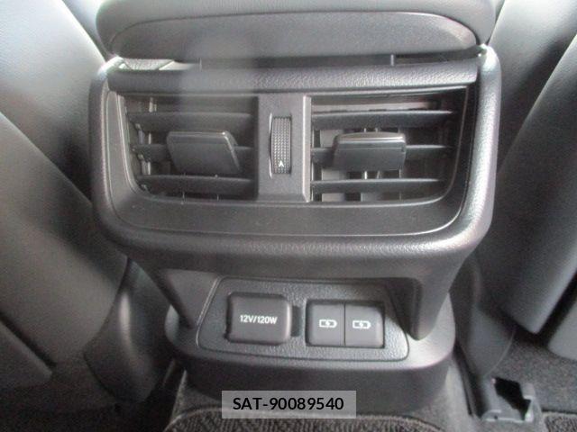 Lexus ES 2023-09 8562396-11