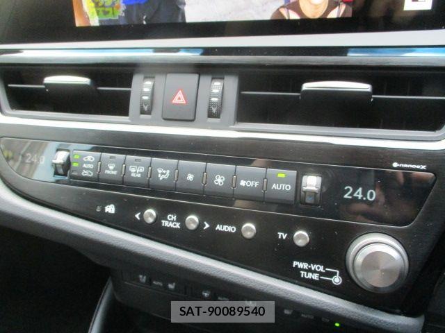 Lexus ES 2023-09 8562396-24