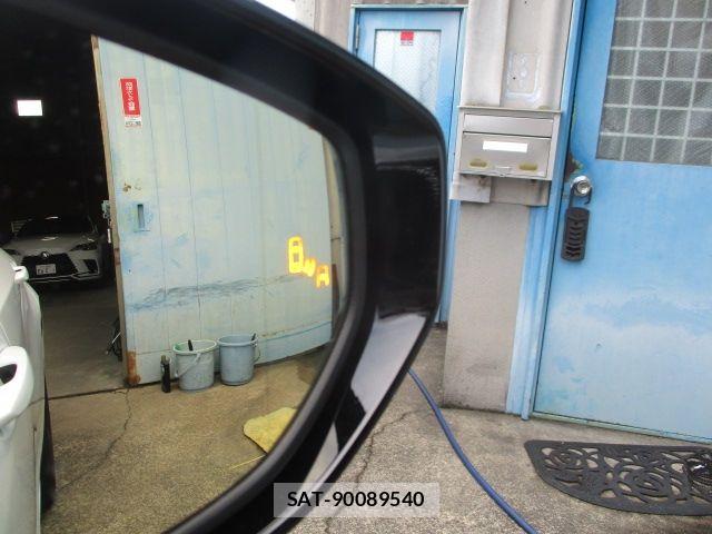 Lexus ES 2023-09 8562396-29