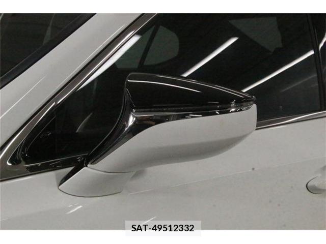 Lexus ES 2019-03 8562407-14