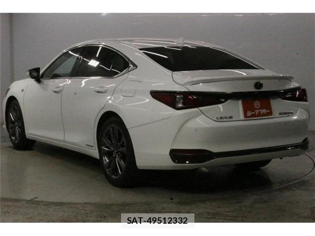 Lexus ES 2019-03 8562407-6