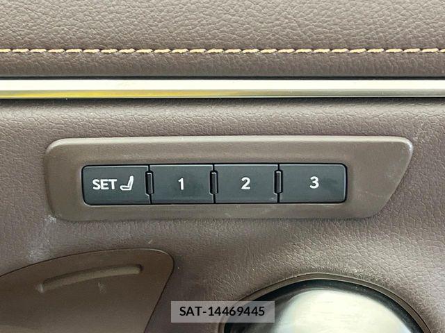 Lexus ES 2019-04 8562402-7