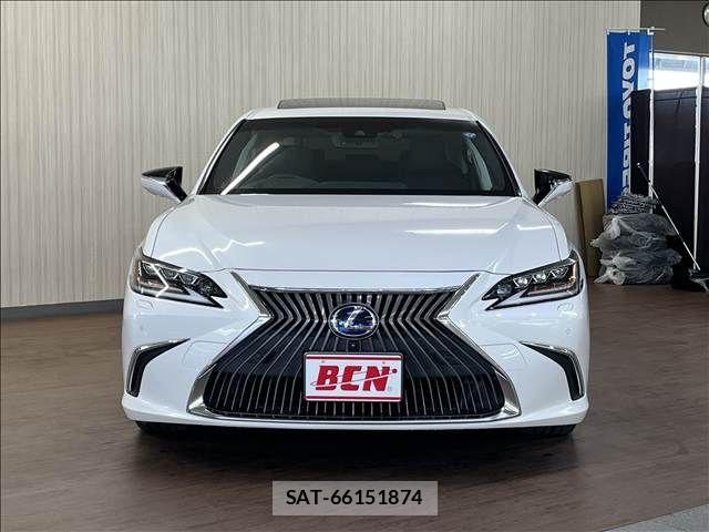 Lexus ES 2021-02 8562400-1