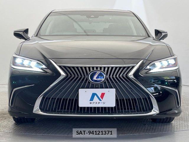 Lexus ES 2020-11 8562401-13