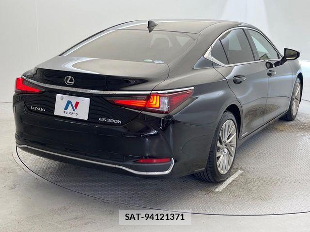 Lexus ES 2020-11 8562401-16
