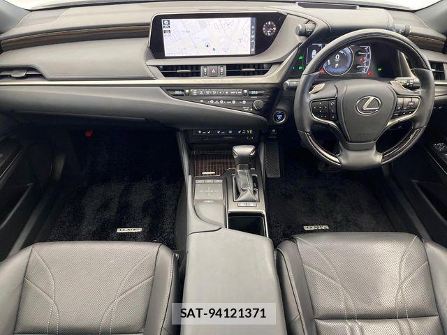 Lexus ES 2020-11 8562401-1