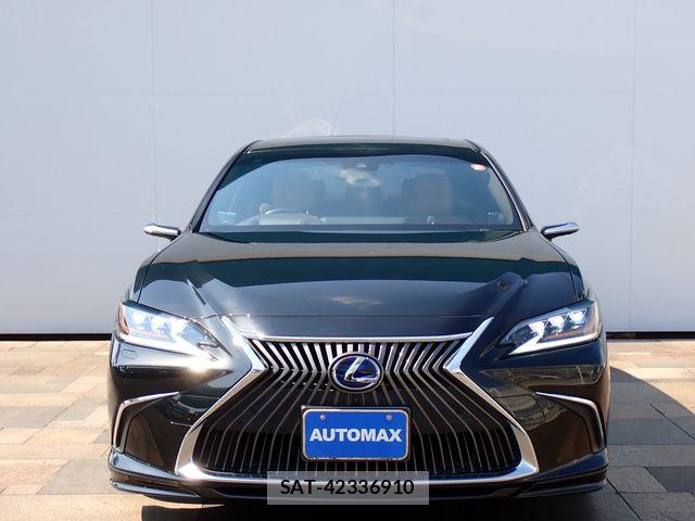 Lexus ES 2019-07 8562404-3