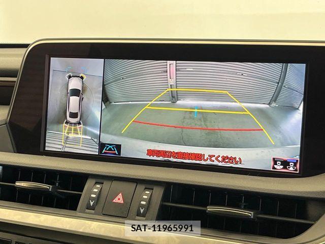 Lexus ES 2018-12 8562403-7