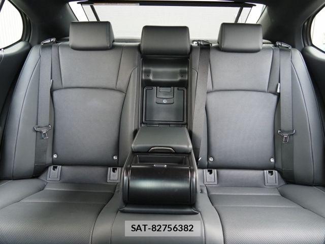 Lexus ES 2021-08 8627451-12