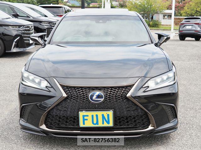 Lexus ES 2021-08 8627451-1