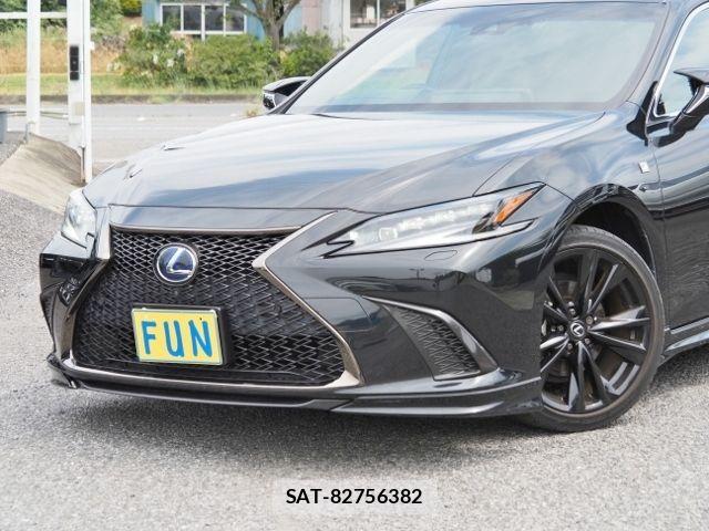 Lexus ES 2021-08 8627451-25