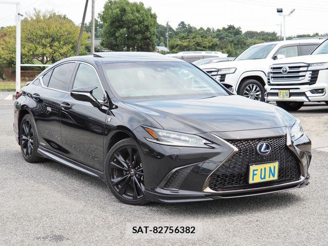 Lexus ES 2021-08 8627451-2