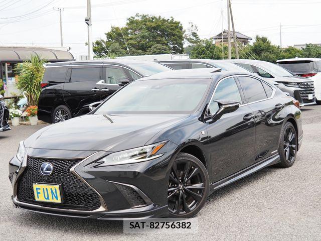 Lexus ES 2021-08 8627451-3