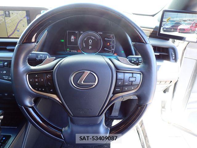 Lexus ES 2019-07 8627455-11