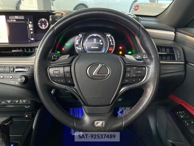 Lexus ES 2019-03 8627454-10