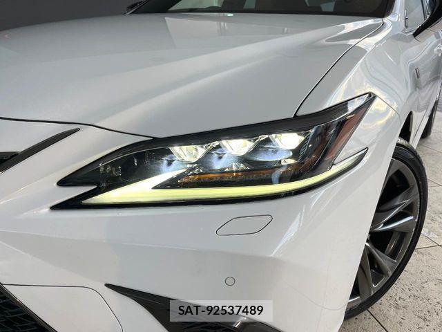 Lexus ES 2019-03 8627454-11