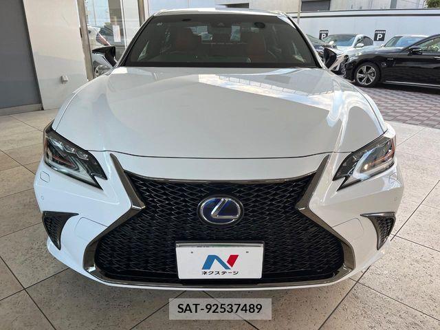 Lexus ES 2019-03 8627454-13