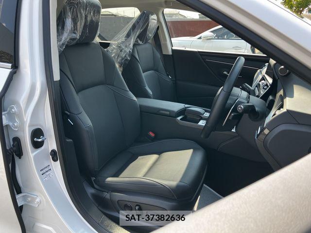 Lexus ES 2021-12 8627453-11