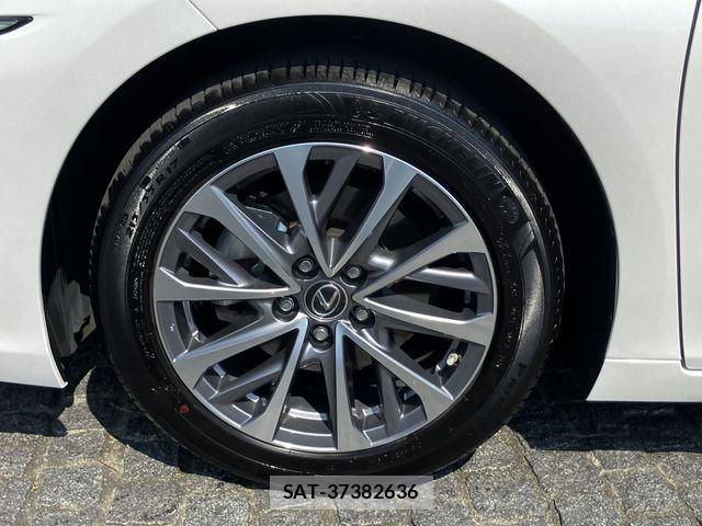 Lexus ES 2021-12 8627453-7