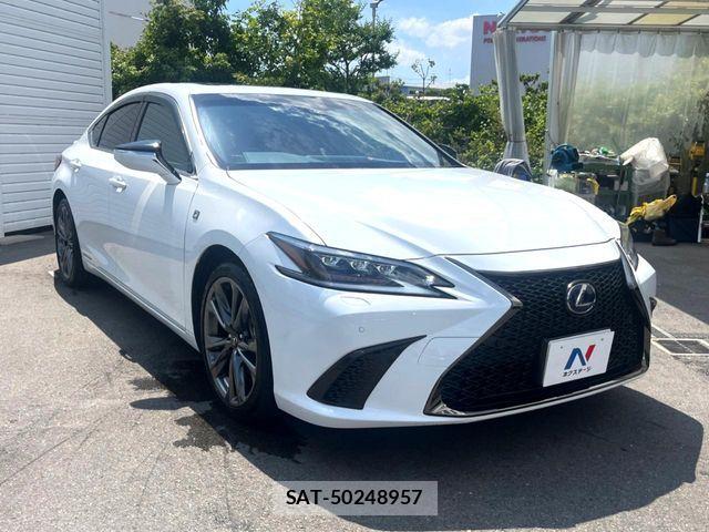Lexus ES 2020-07 8666379-19
