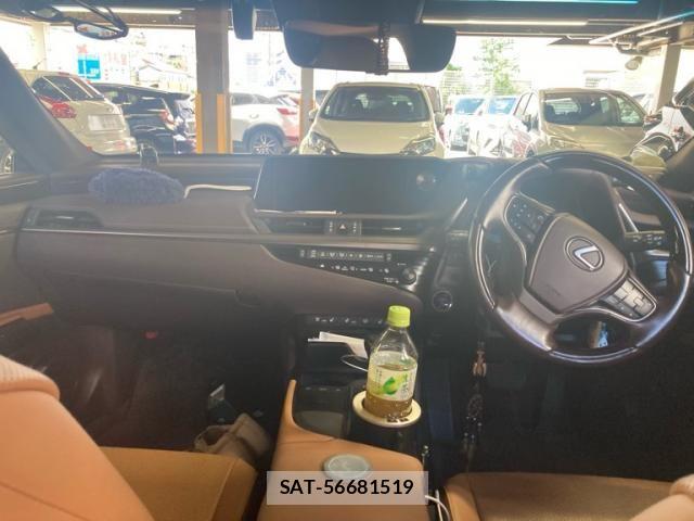 Lexus ES 2020-07 8659905-10
