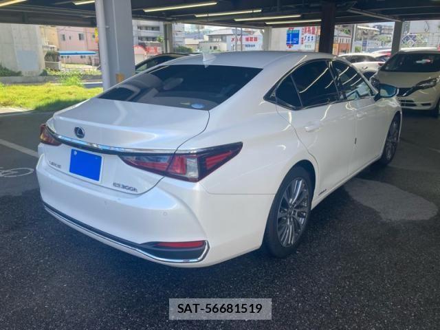 Lexus ES 2020-07 8659905-2