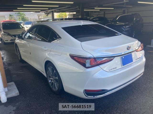 Lexus ES 2020-07 8659905-3