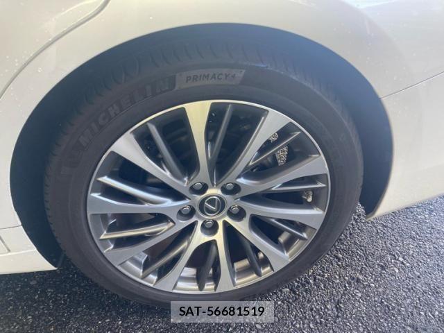 Lexus ES 2020-07 8659905-4
