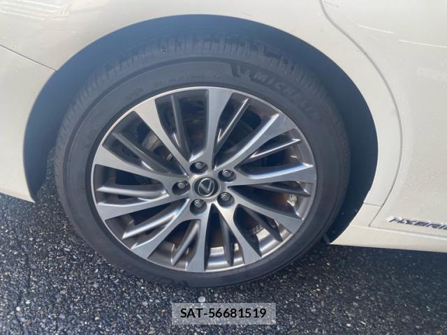 Lexus ES 2020-07 8659905-6