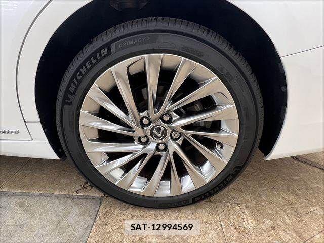 Lexus ES 2022-01 8666380-25