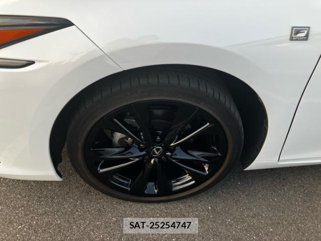 Lexus ES 2023-07 8659896-5