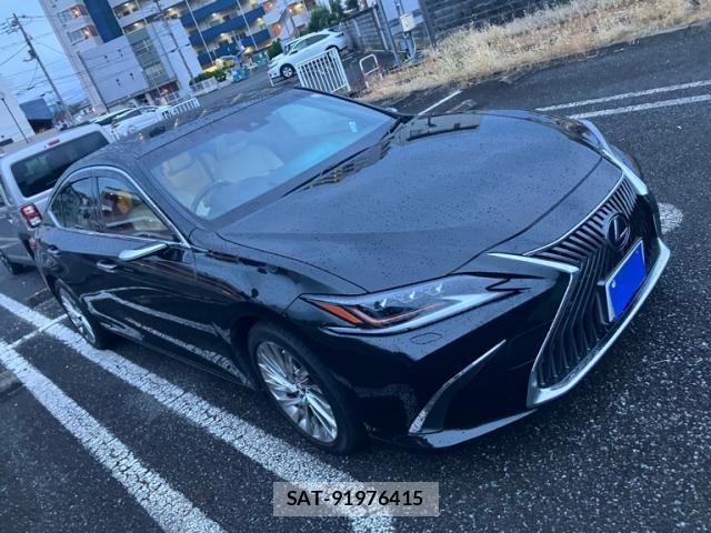 Lexus ES 2019-05 8666382-0