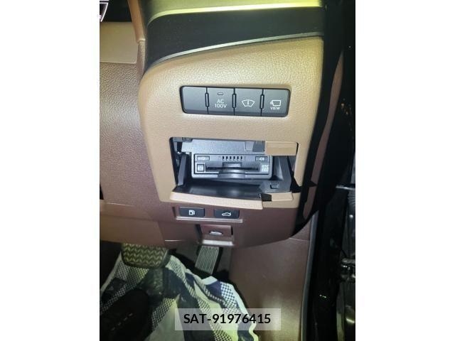 Lexus ES 2019-05 8666382-15