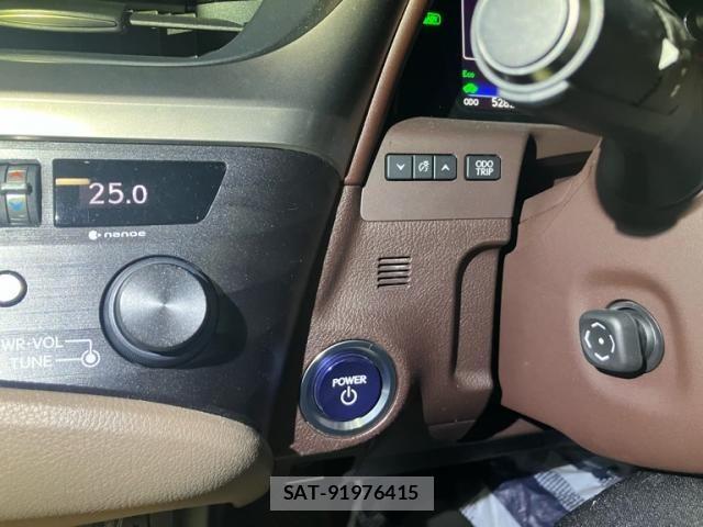 Lexus ES 2019-05 8666382-19