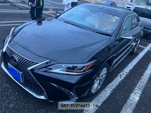 Lexus ES 2019-05 8666382-3