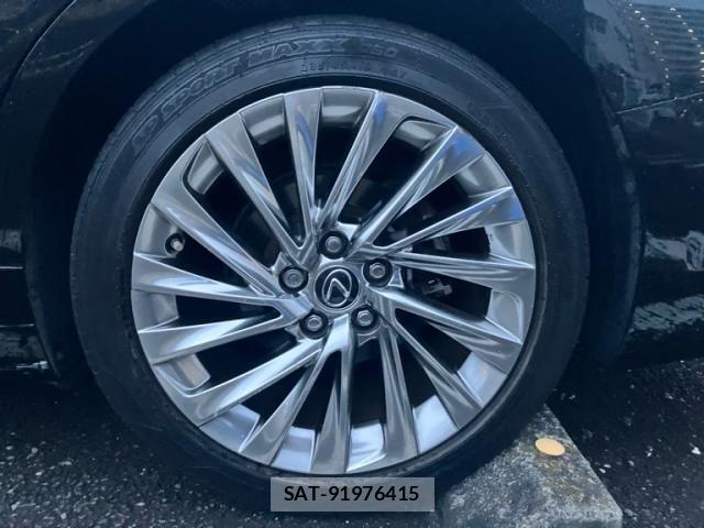 Lexus ES 2019-05 8666382-6