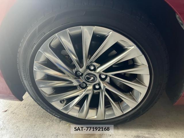 Lexus ES 2019-01 8659904-7