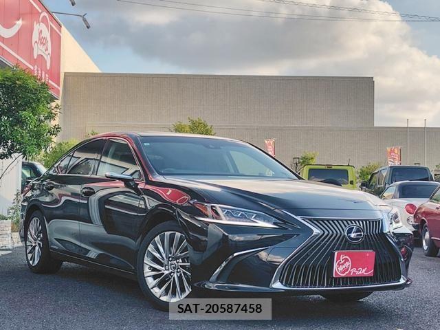 Lexus ES 2019-01 8685829-2
